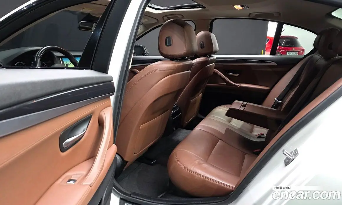 BMW 5 серия 2016 2.0 автомат (гидро), фото 11 BMW 5 серия 2016 2.0 автомат (гидро), фото 11