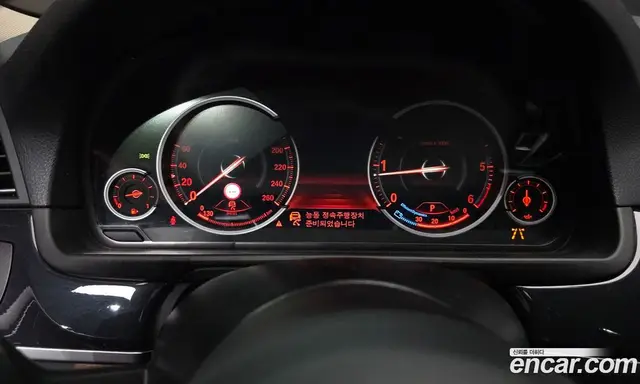 BMW 5 серия 2016 2.0 автомат (гидро), миниатюра 8 BMW 5 серия 2016 2.0 автомат (гидро), миниатюра 8