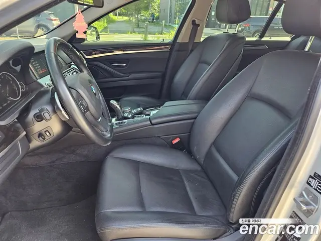 BMW 5 серия 2016 2.0 автомат (гидро), миниатюра 12