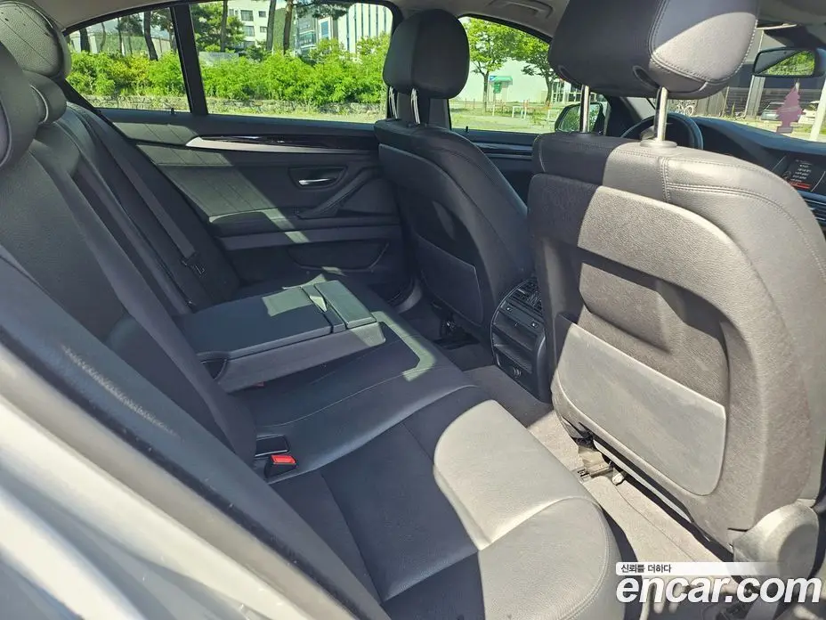 BMW 5 серия 2016 2.0 автомат (гидро), фото 16