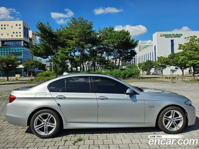 BMW 5 серия 2016 2.0 автомат (гидро), миниатюра 5