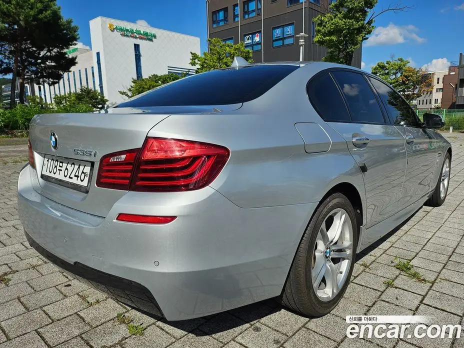 BMW 5 серия 2016 2.0 автомат (гидро), фото 6