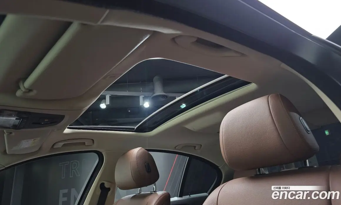 BMW 5 серия 2016 2.0 автомат (гидро), фото 15