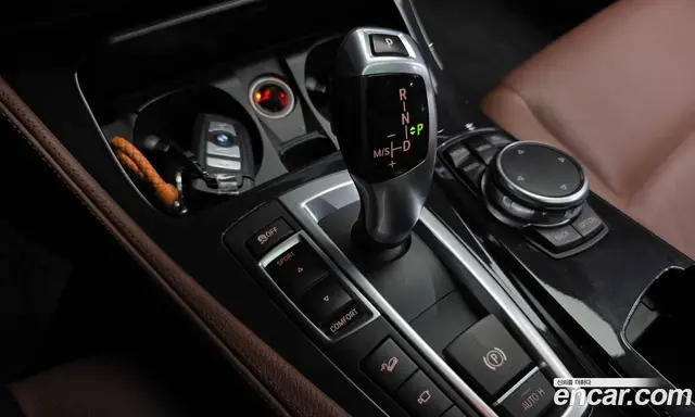 BMW 5 серия 2016 2.0 автомат (гидро), миниатюра 9