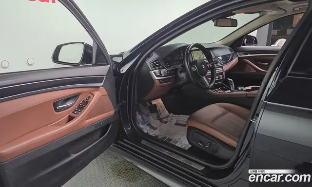 BMW 5 серия 2016 2.0 автомат (гидро), миниатюра 10