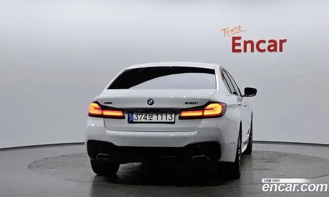 BMW 5 серия 2018 2.0 автомат (гидро), миниатюра 3