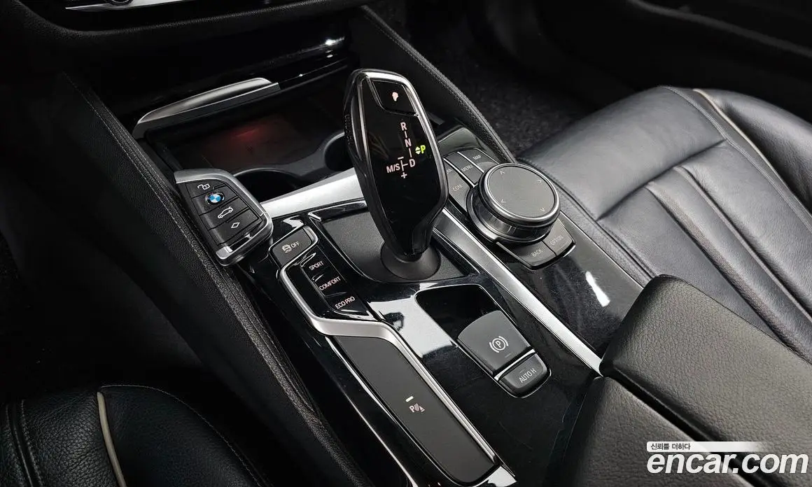 BMW 5 серия 2018 2.0 автомат (гидро), фото 8