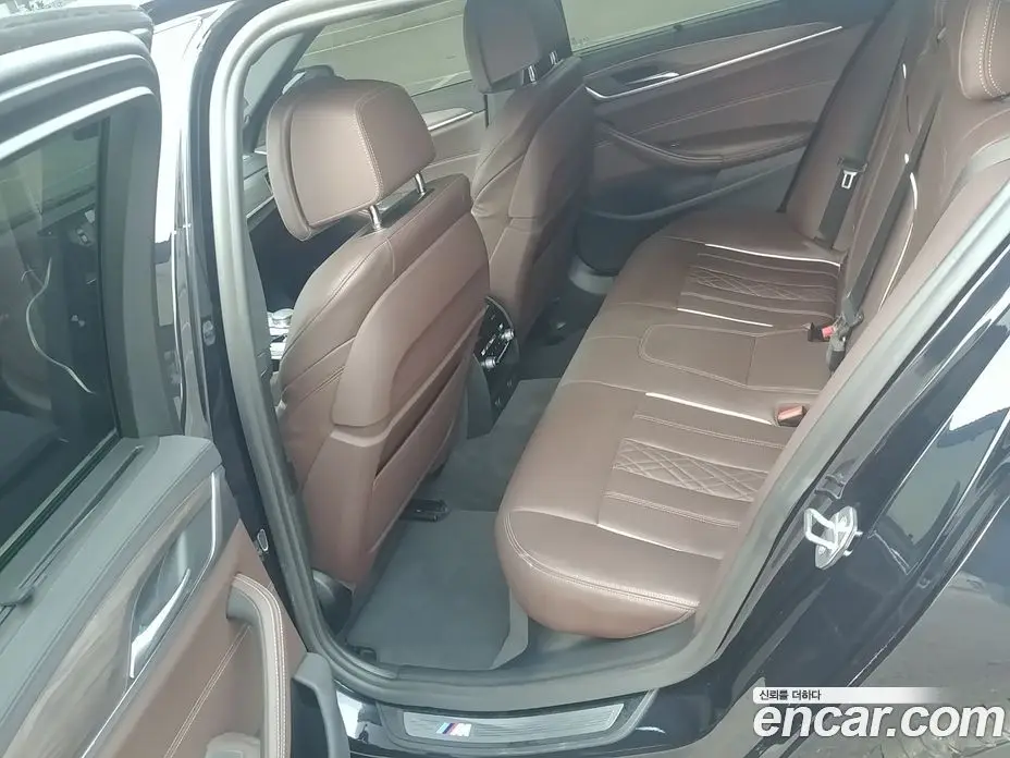 BMW 5 серия 2019 2.0 автомат (гидро), фото 9 BMW 5 серия 2019 2.0 автомат (гидро), фото 9