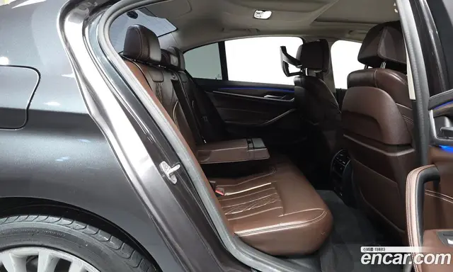 BMW 5 серия 2019 2.0 автомат (гидро), миниатюра 11 BMW 5 серия 2019 2.0 автомат (гидро), миниатюра 11