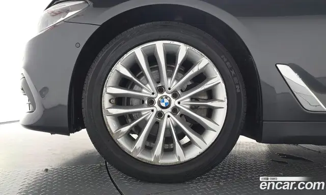 BMW 5 серия 2019 2.0 автомат (гидро), миниатюра 5 BMW 5 серия 2019 2.0 автомат (гидро), миниатюра 5