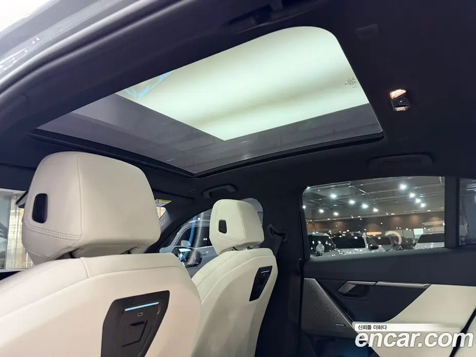 BMW 5 серия 2025 2.0 автомат (гидро), фото 16