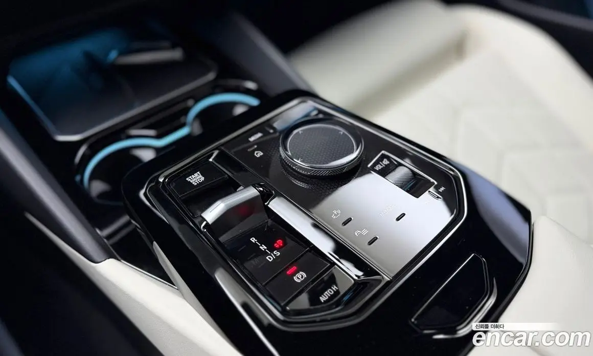 BMW 5 серия 2025 2.0 автомат (гидро), фото 9