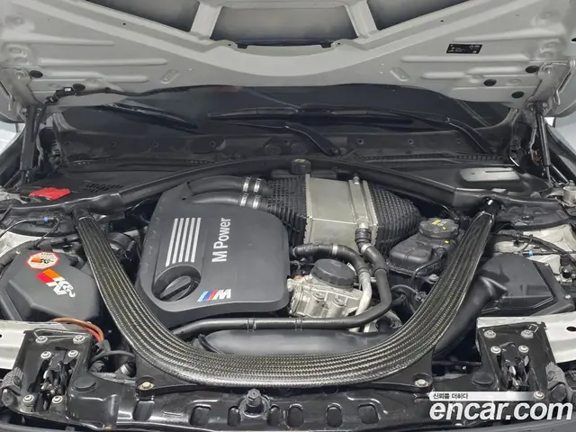 BMW M4 2016 3.0 автомат (гидро), миниатюра 6