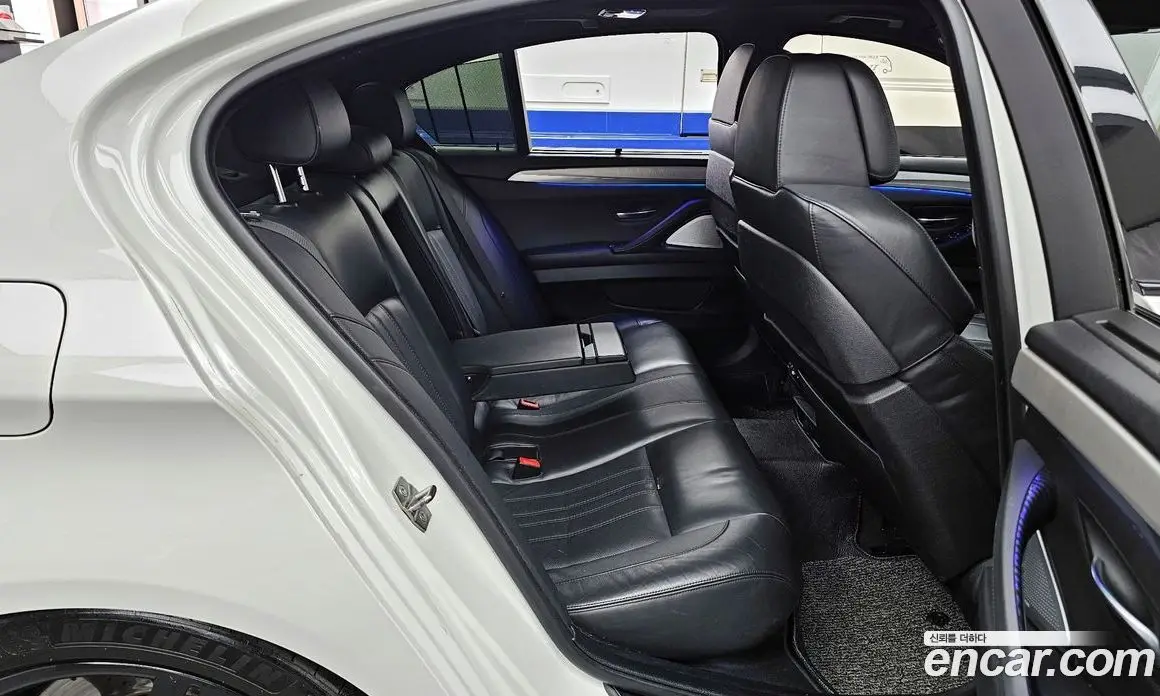 BMW M5 2015 4.4 автомат (гидро), фото 12