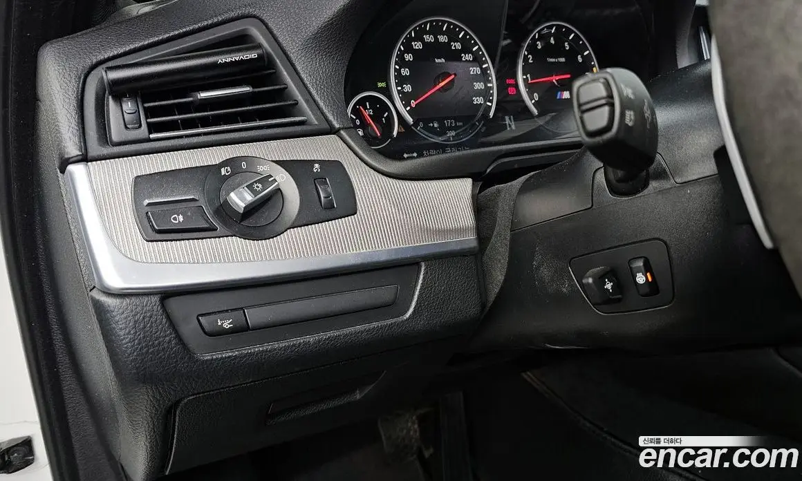 BMW M5 2015 4.4 автомат (гидро), фото 16