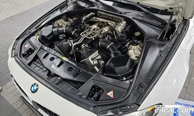 BMW M5 2015 4.4 автомат (гидро), миниатюра 6