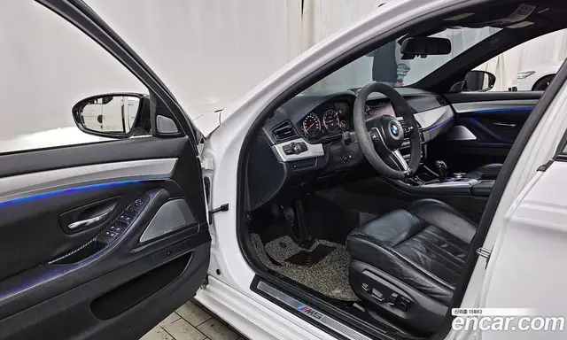 BMW M5 2015 4.4 автомат (гидро), миниатюра 10