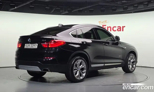 BMW X4 2017 2.0 автомат (гидро), миниатюра 2