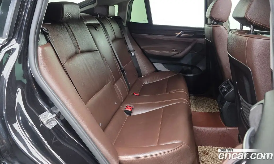 BMW X4 2017 2.0 автомат (гидро), фото 12