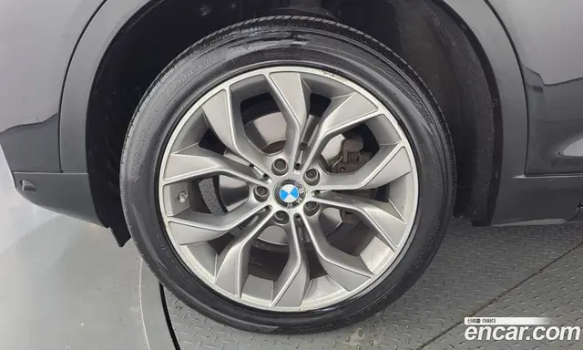 BMW X4 2017 2.0 автомат (гидро), миниатюра 5