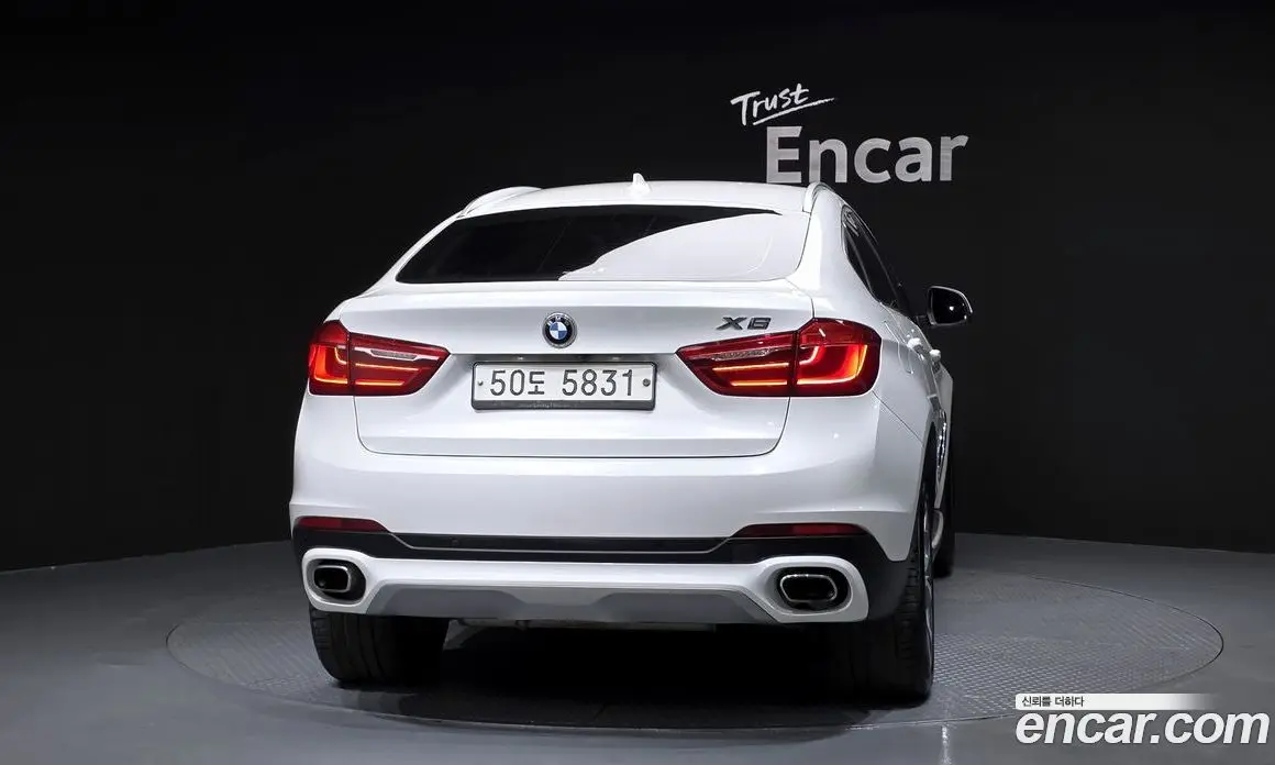 BMW X6 2018 3.0 автомат (гидро), фото 4