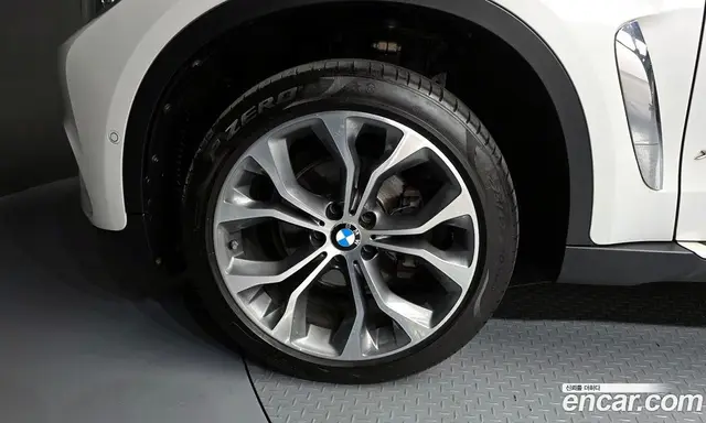 BMW X6 2018 3.0 автомат (гидро), миниатюра 5