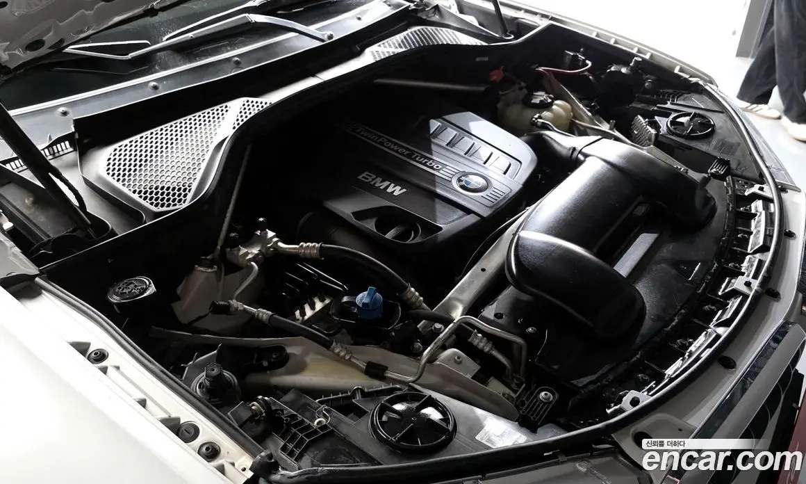 BMW X6 2018 3.0 автомат (гидро), фото 6