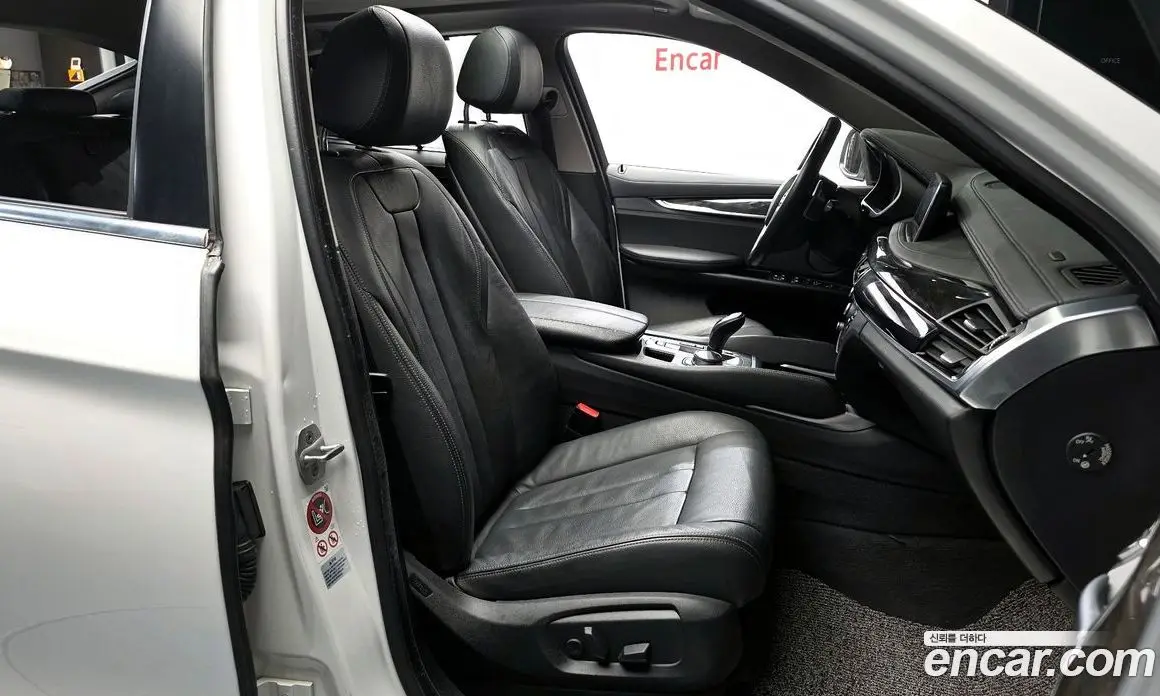 BMW X6 2018 3.0 автомат (гидро), фото 10