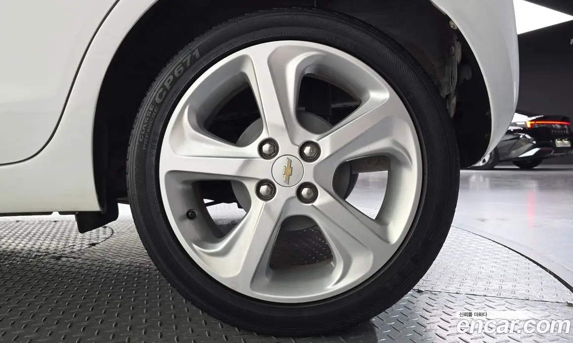 Chevrolet Spark 2016 1.0 автомат (гидро), фото 7