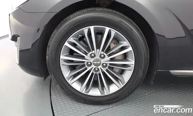 Genesis EQ900 2016 3.8 автомат (гидро), миниатюра 5 Genesis EQ900 2016 3.8 автомат (гидро), миниатюра 5