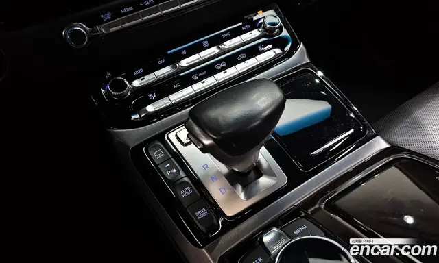 Genesis EQ900 2017 3.8 автомат (гидро), миниатюра 9