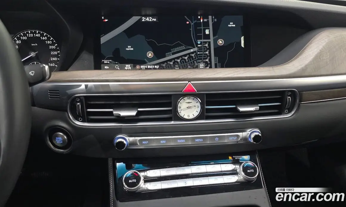 Genesis G90 2019 3.8 автомат (гидро), фото 19