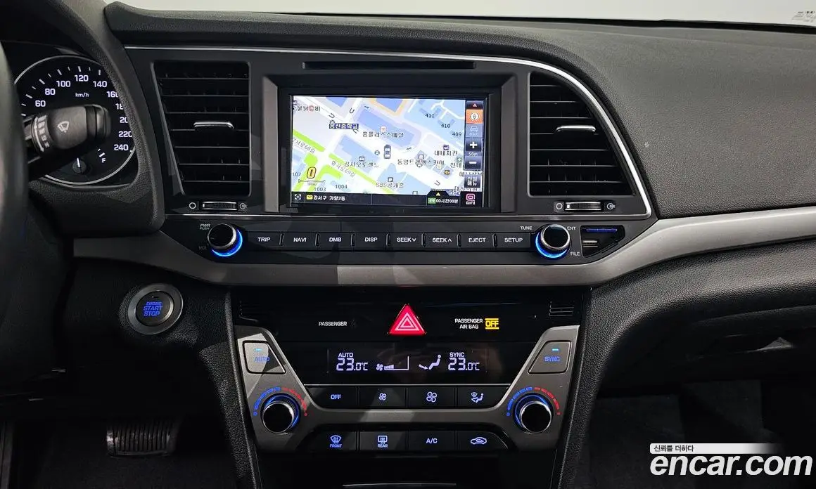 Hyundai Avante 2017 1.6 автомат (гидро), фото 14