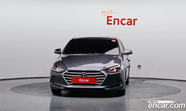 Hyundai Avante 2017 1.6 автомат (гидро), миниатюра 3