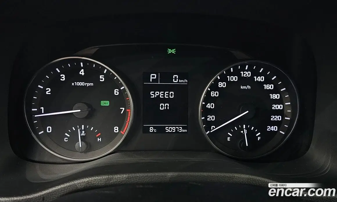 Hyundai Avante 2017 1.6 автомат (гидро), фото 8