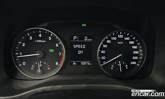 Hyundai Avante 2017 1.6 автомат (гидро), миниатюра 8