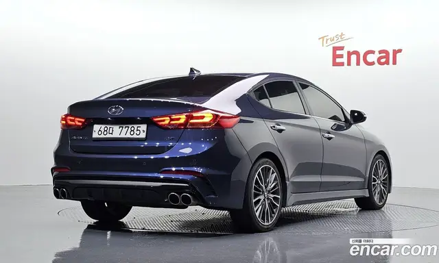 Hyundai Avante 2017 1.6 автомат (гидро), миниатюра 2