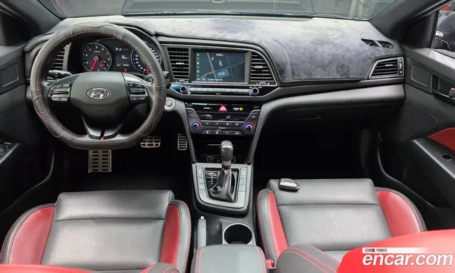 Hyundai Avante 2017 1.6 автомат (гидро), миниатюра 10