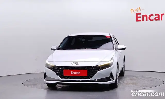 Hyundai Avante 2022 1.6 автомат (гидро), миниатюра 3