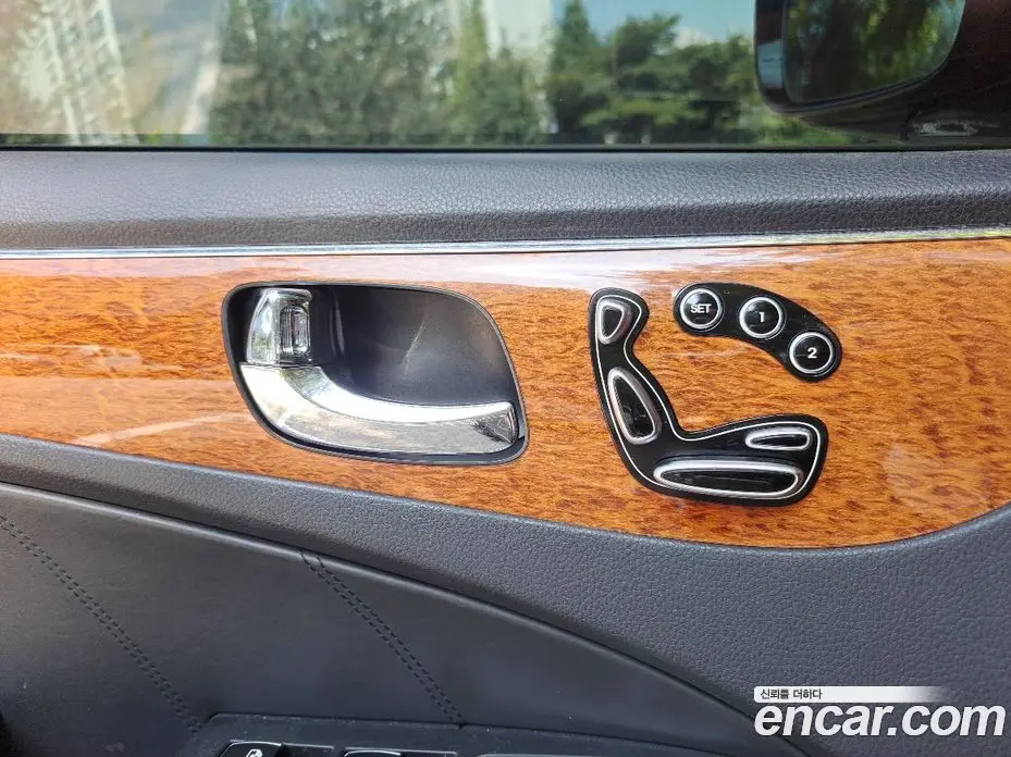 Hyundai Equus 2010 3.8 автомат (гидро), фото 15 Hyundai Equus 2010 3.8 автомат (гидро), фото 15