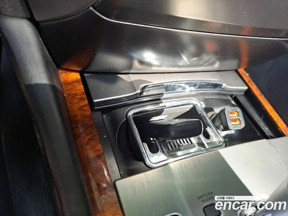 Hyundai Equus 2010 3.8 автомат (гидро), фото 19 Hyundai Equus 2010 3.8 автомат (гидро), фото 19