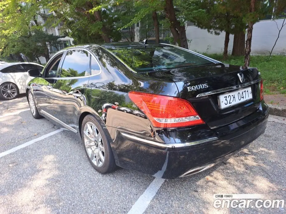 Hyundai Equus 2010 3.8 автомат (гидро), фото 4 Hyundai Equus 2010 3.8 автомат (гидро), фото 4