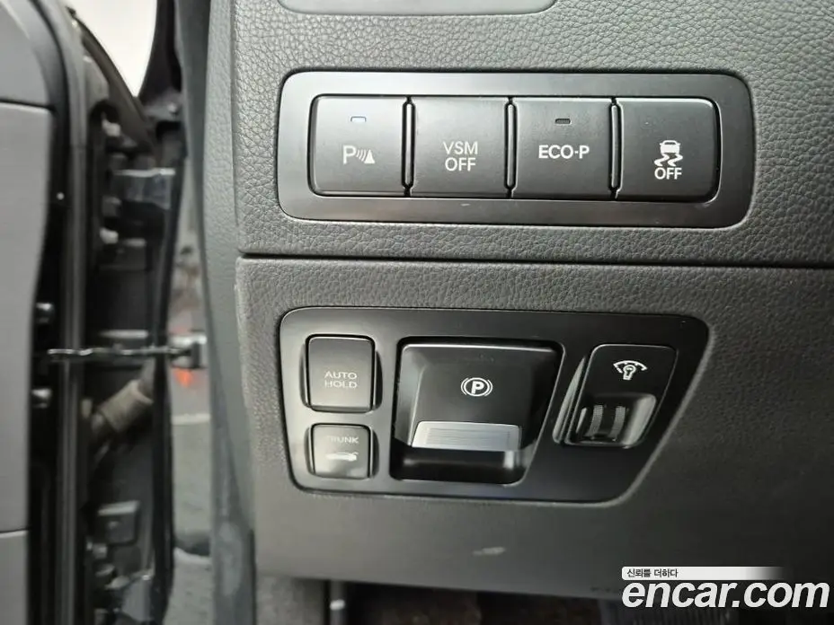 Hyundai Equus 2011 5.0 автомат (гидро), фото 6 Hyundai Equus 2011 5.0 автомат (гидро), фото 6