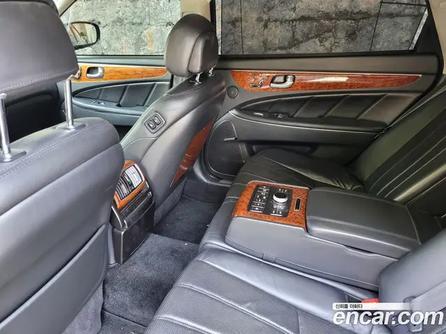Hyundai Equus 2011 5.0 автомат (гидро), миниатюра 11