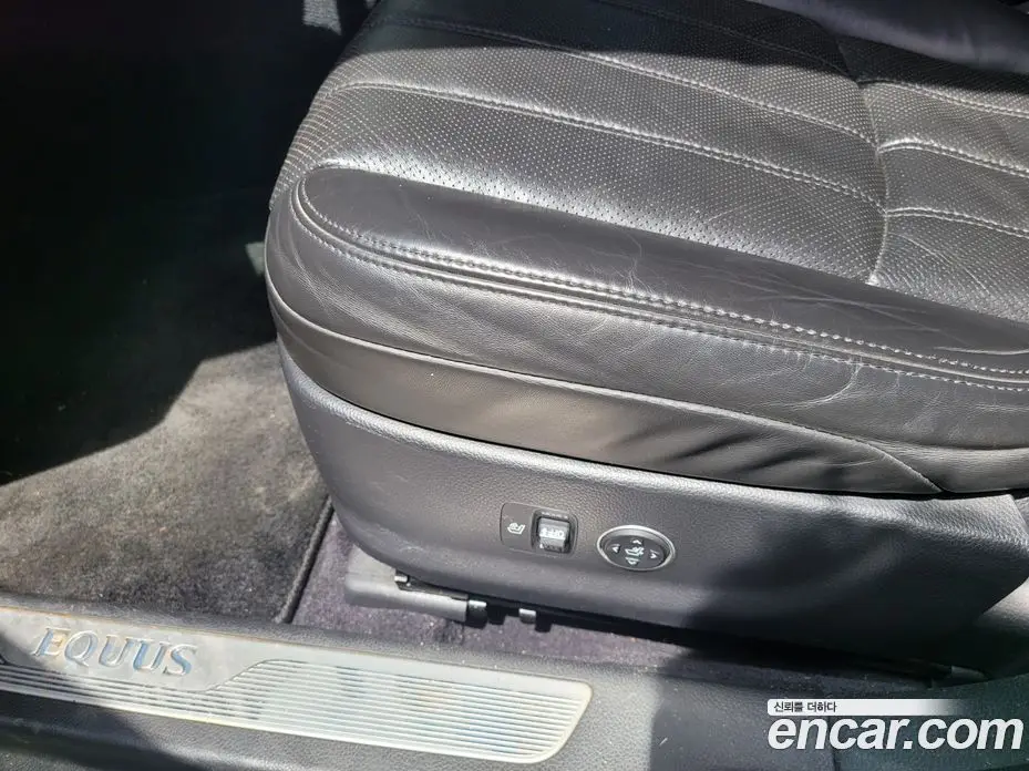 Hyundai Equus 2011 5.0 автомат (гидро), фото 13