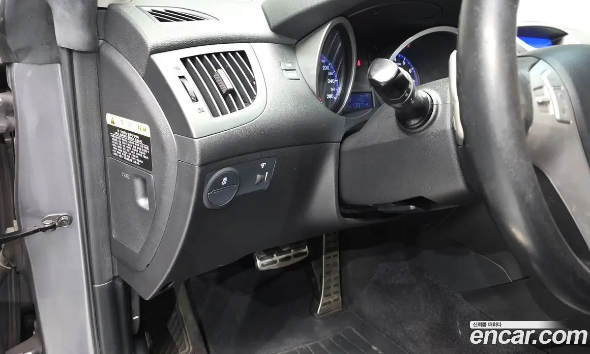 Hyundai Genesis 2009 3.8 автомат (гидро), фото 14