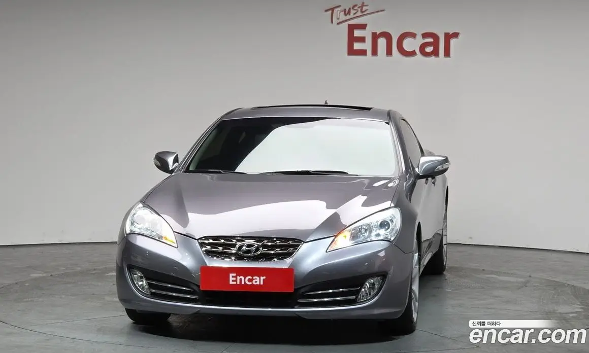 Hyundai Genesis 2009 3.8 автомат (гидро), фото 3