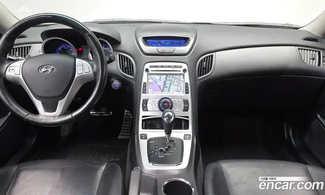 Hyundai Genesis 2009 3.8 автомат (гидро), миниатюра 7