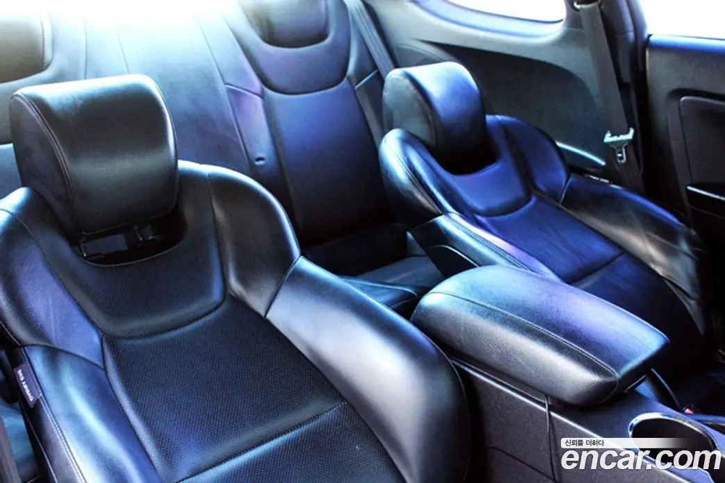 Hyundai Genesis 2009 3.8 автомат (гидро), фото 19