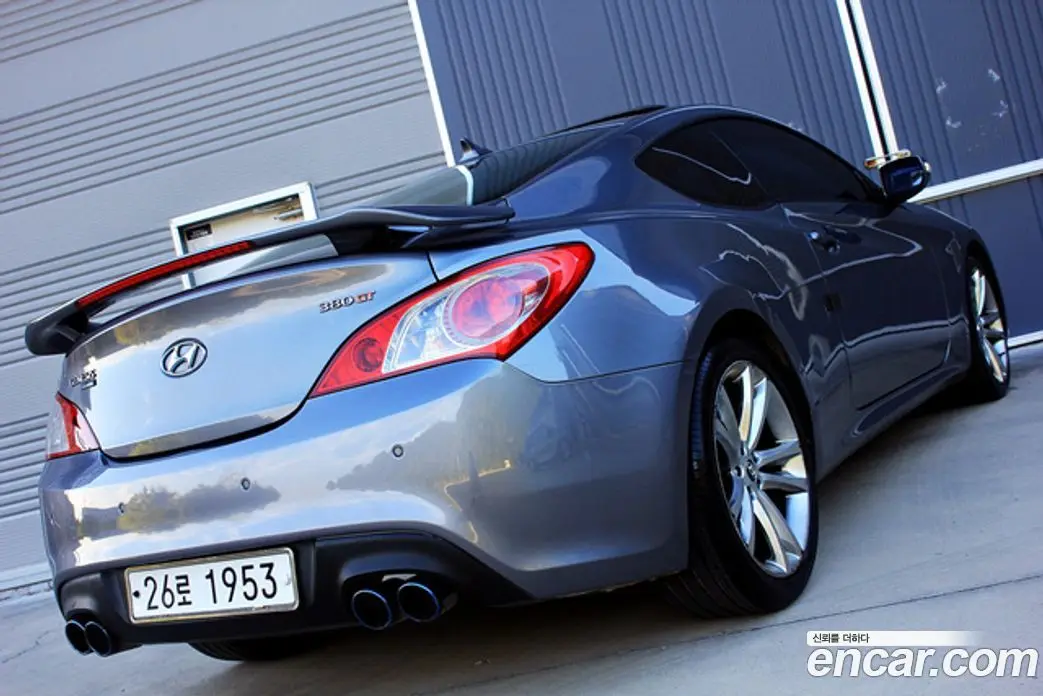 Hyundai Genesis 2009 3.8 автомат (гидро), фото 4